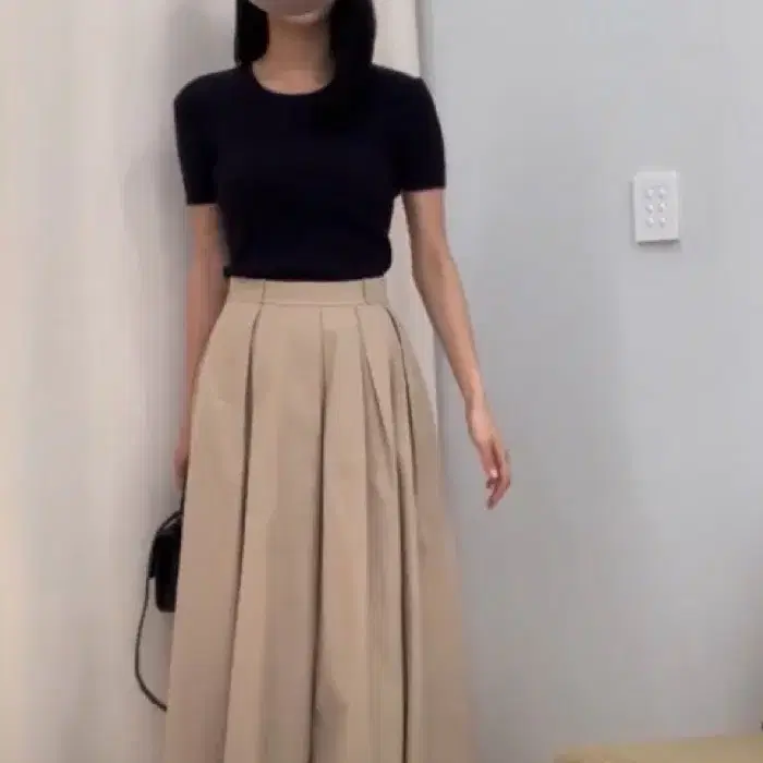 시에 이안 플리츠 스커트 블랙
