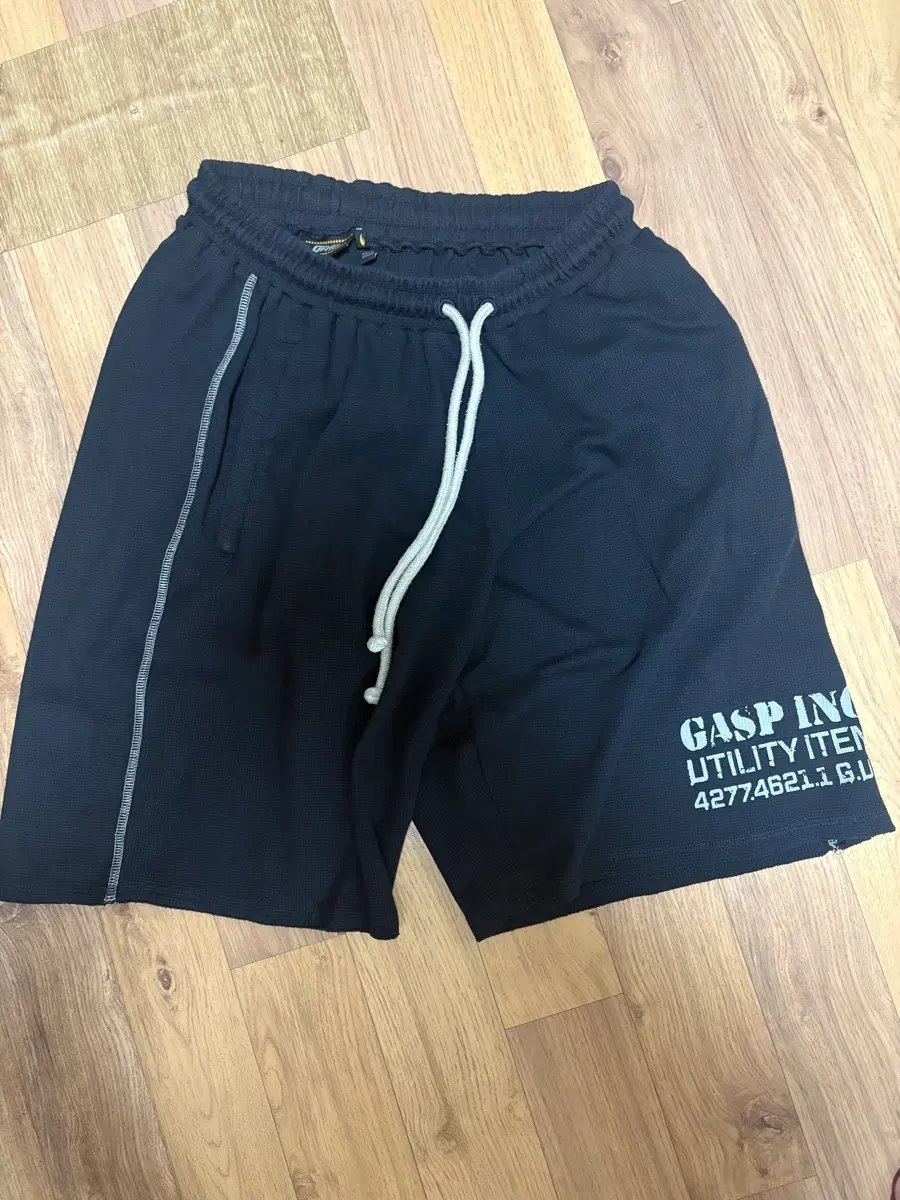 가스프 와플 반바지