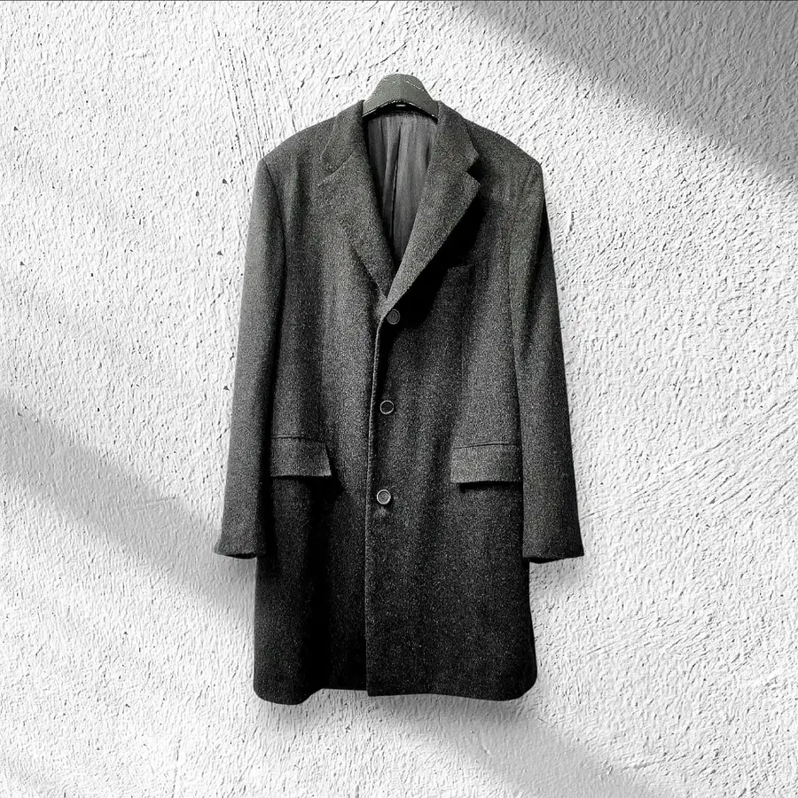하이엔드 럭셔리 끝판왕 키톤Kiton 클라우드 캐시미어100 코트/ 다크차콜