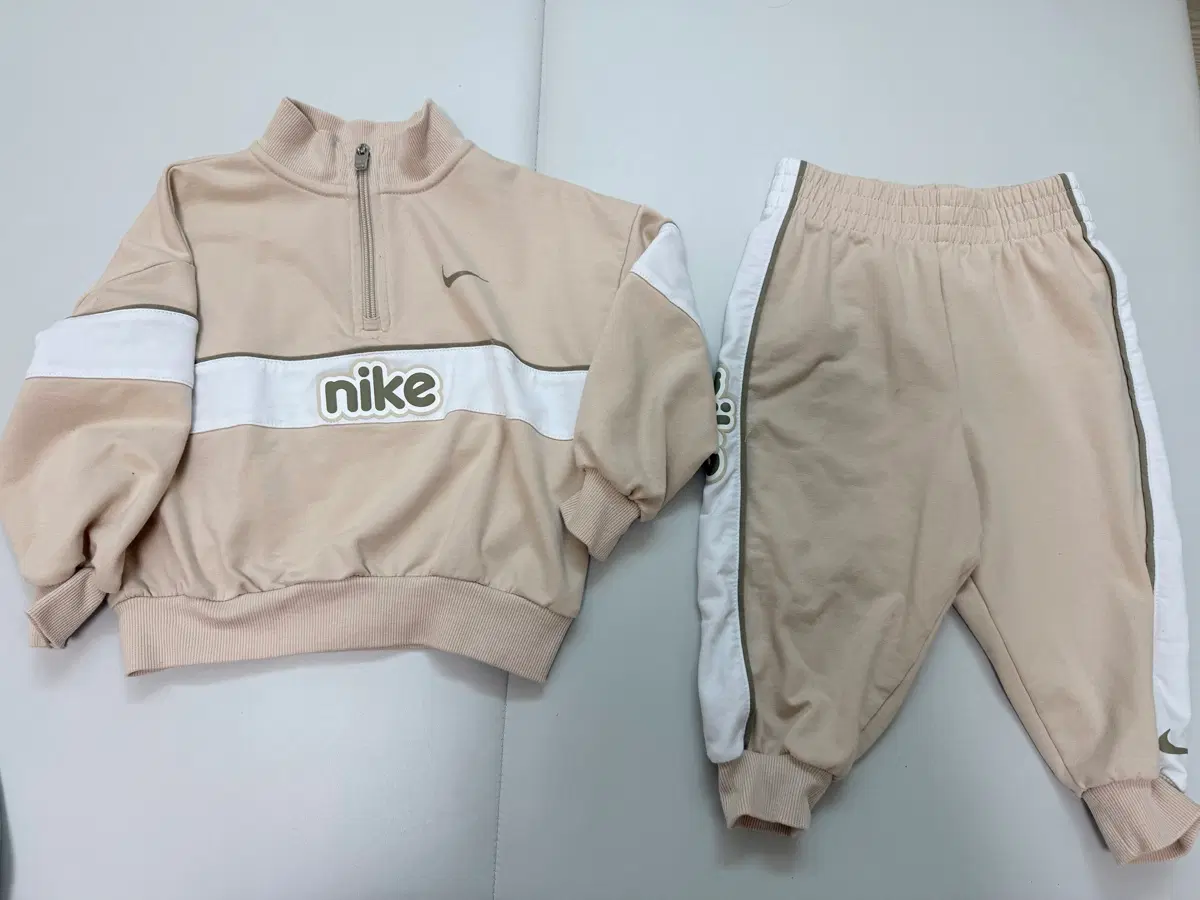 나이키 키즈 트레이닝 상하의세트 2T