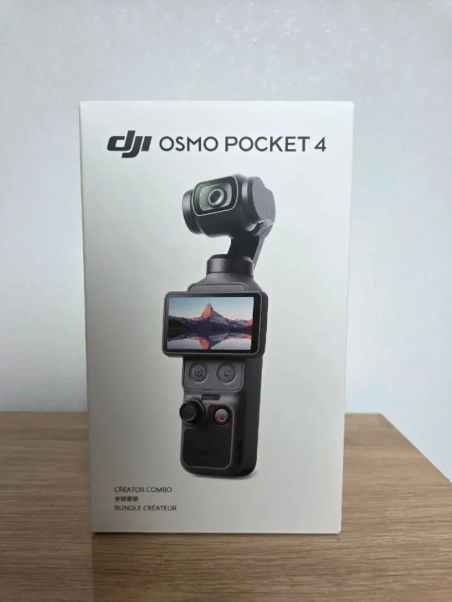 DJI 오즈모 액션6 + 보조배터리 핸들 + 2년케어