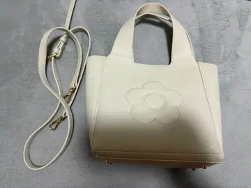MARYQUANT 이너 스웨이드 데이지 2WAY 미니 토트 아이보리