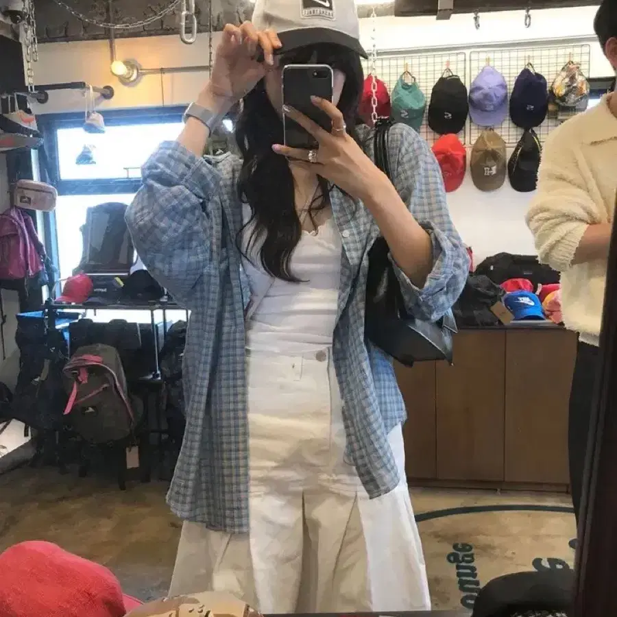 에이블리 지그재그 오엘 유니섹스 오버핏 긴팔 체크셔츠 블루 새상품