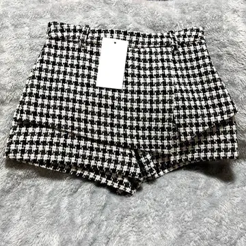 ZARA 하운드투스 패턴 트위드 숏팬츠