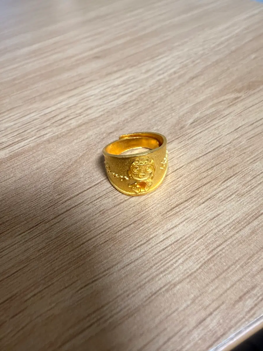 1돈 금반지랑 아이패드 바꾸실분구해요