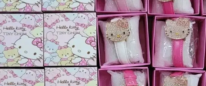 헬로키티 큐빅 보석 시계