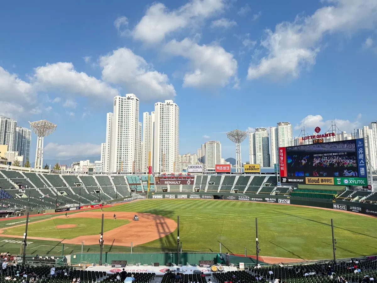 삼성 굿즈구함(직거래만)