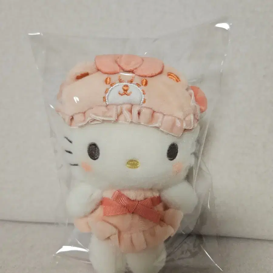 산리오 나카요시 나카지마 파자마키티인형키링 수면안대키티인형키링