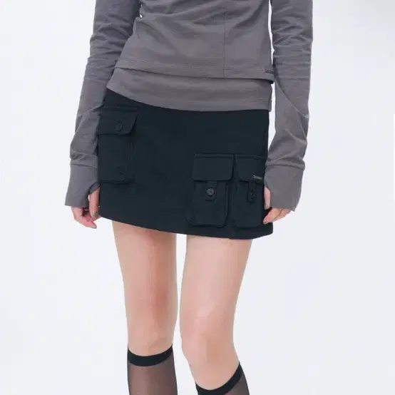 미세키서울 Multi pocket mini skirt BLACK