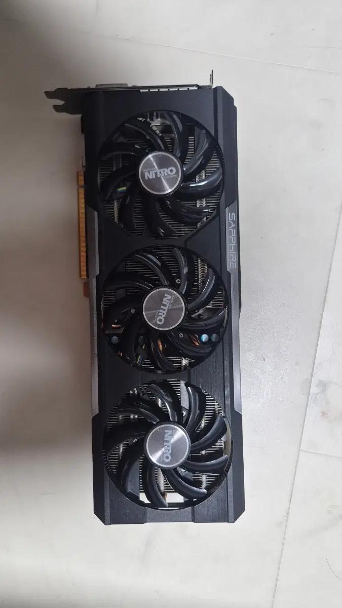 R9 390 8GB