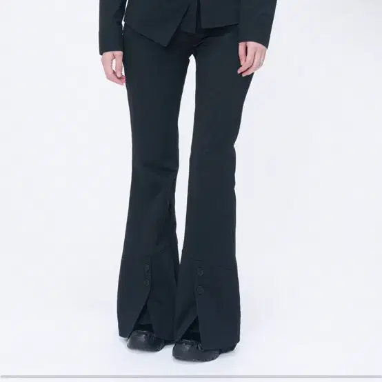 미세키서울 Side fly layered bootscut pants BLACK