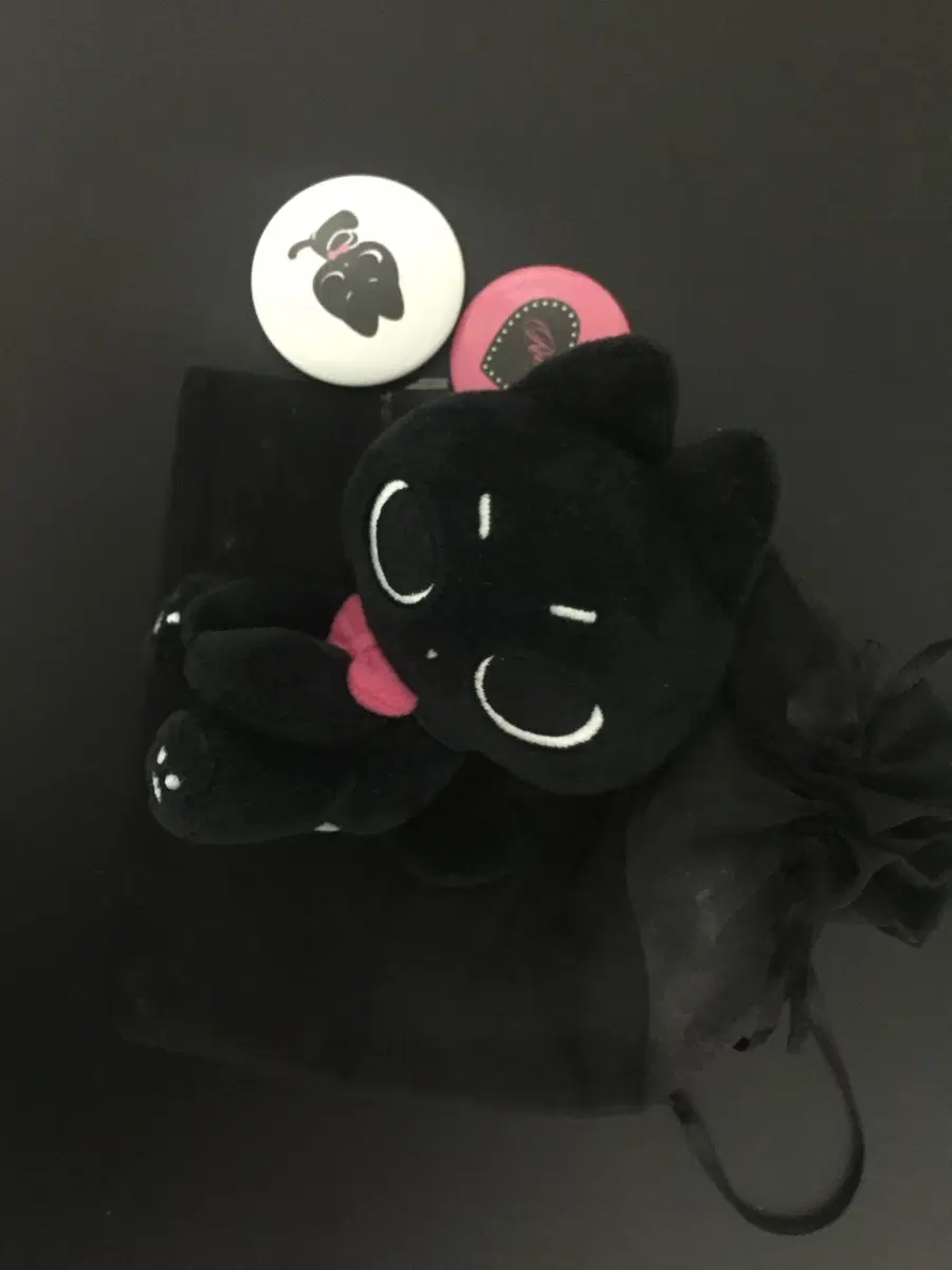 투어스 앉은 깜룽이 도훈 인형
