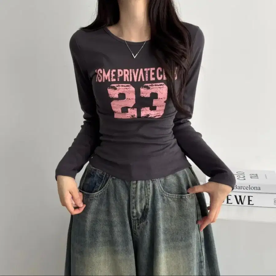 긴팔 티셔츠 여성 의류 23 프린팅