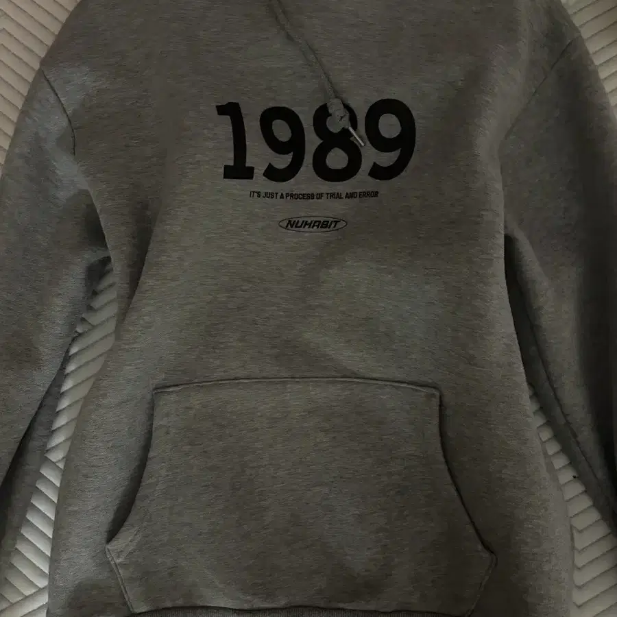 뉴해빗 1989 후드티 그레이