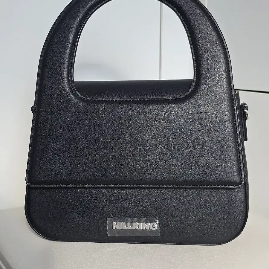 NILLRING 닐링 오후한시 블랙 숄더백 새상품