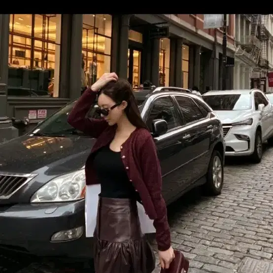 (구해요) 더로랑 바비레더스커트 보르도와인