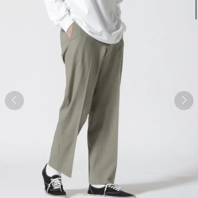 (2)YOKE요크 23SS STITCHED WOOL STRAIGHT TROUSERS