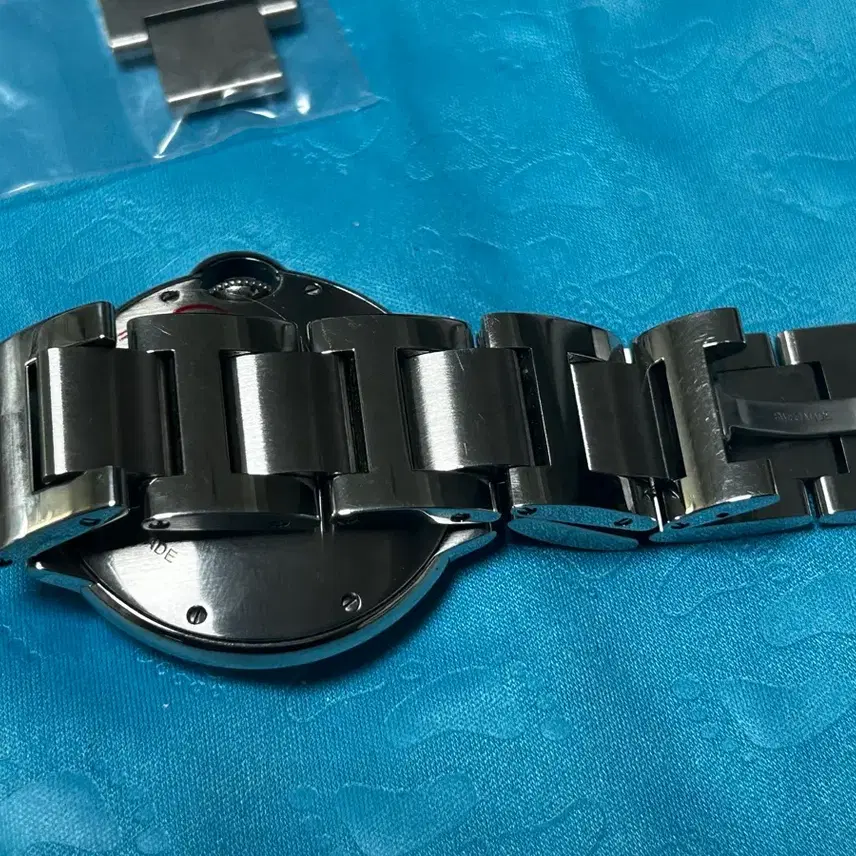 까르띠에 발롱블루 36mm 한정판 쿼츠 사진 7