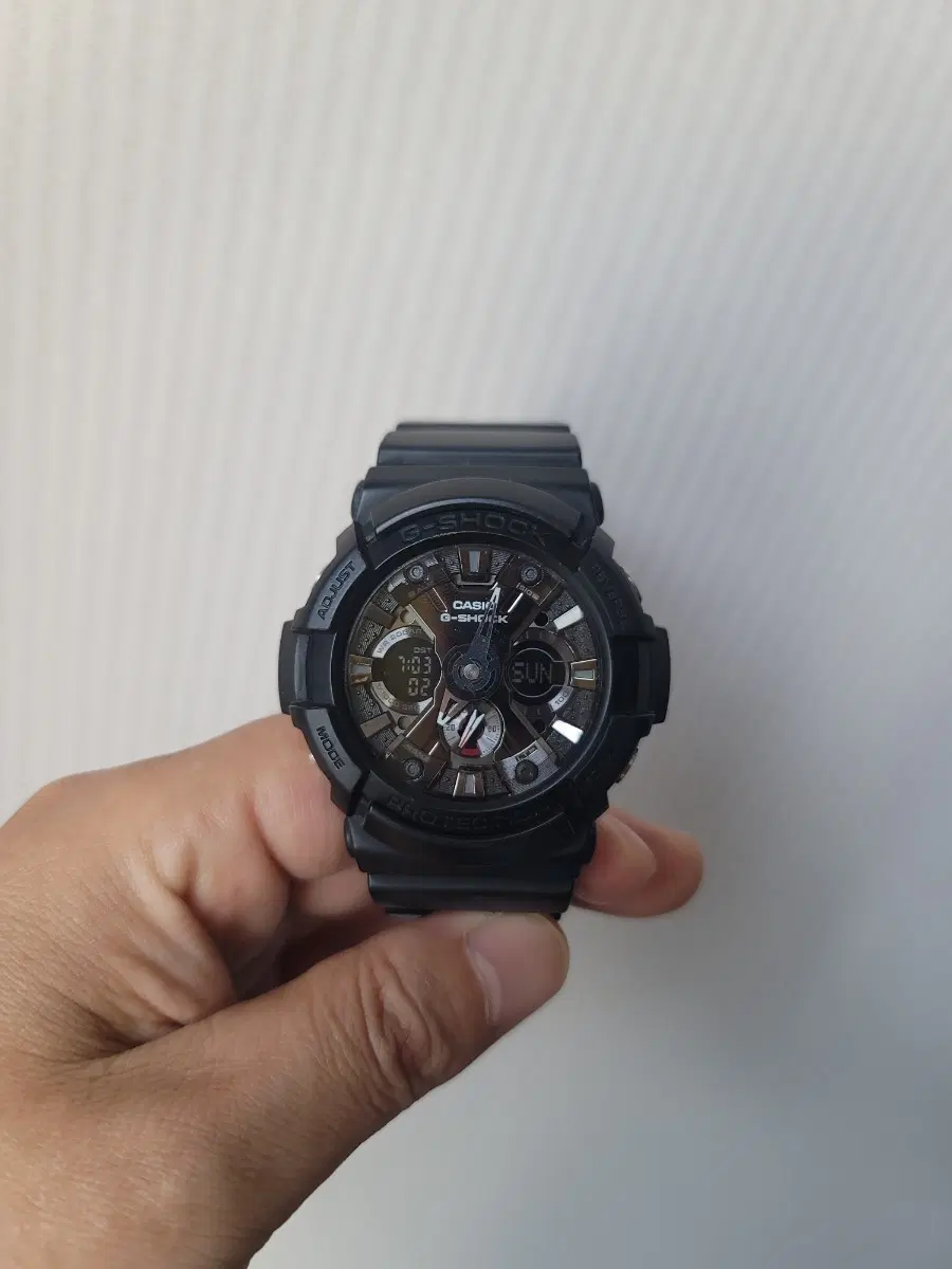 카시오 G-SHOCK GA-201-1A 시계