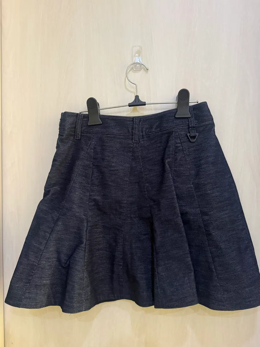 새상품 APC golf 데님치마