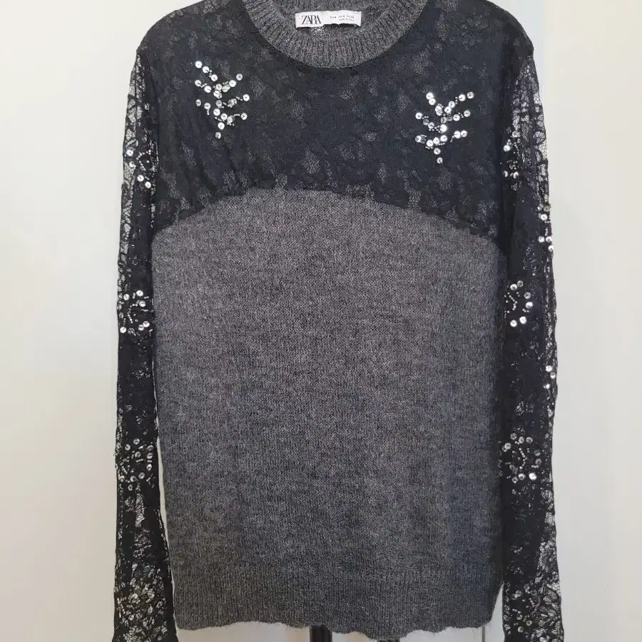 자라 ZARA 시스루 레이스 시퀸 알파카 니트  M사이즈