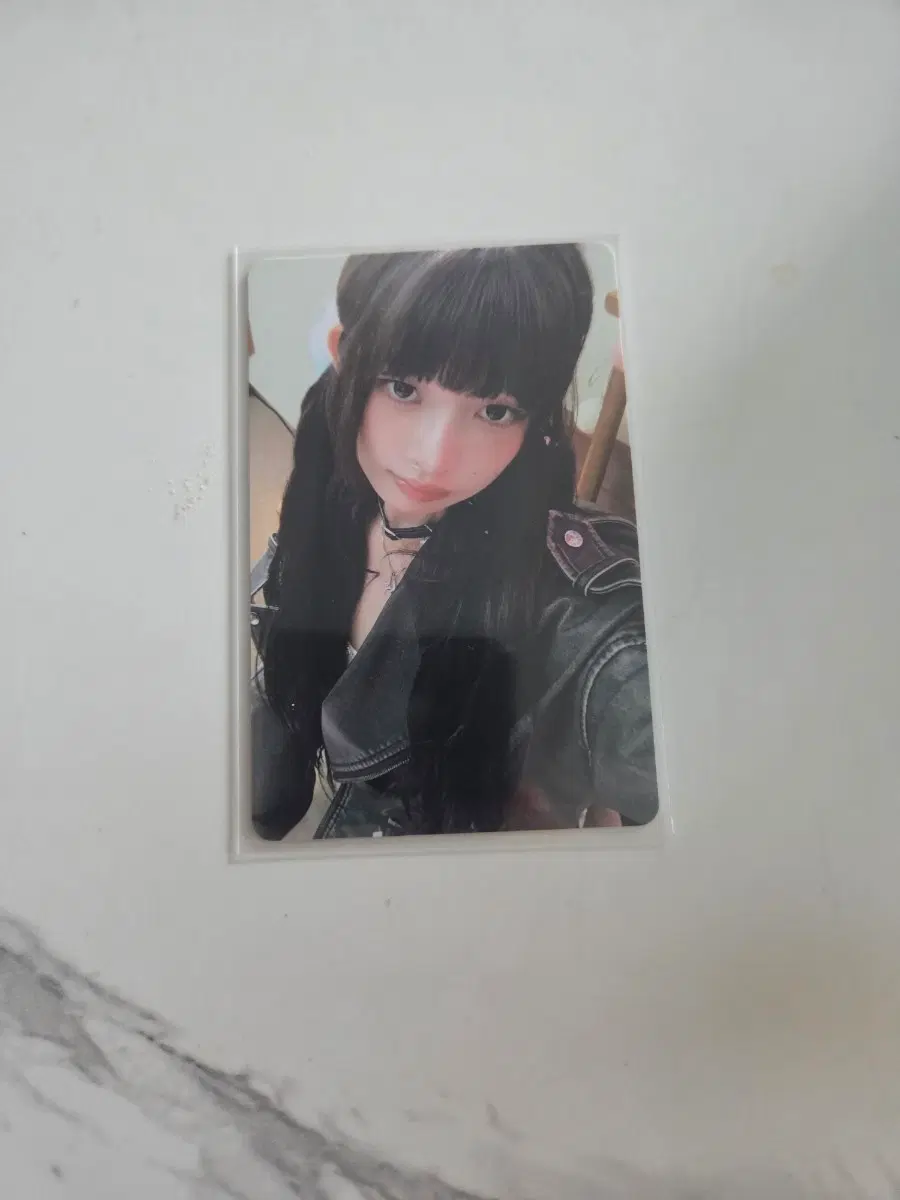 아이브 비얼라잇 CD샵 럭드 레이