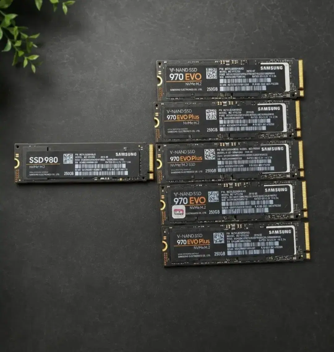 삼성 M.2 NVME 250G SSD 싸게 팝니다