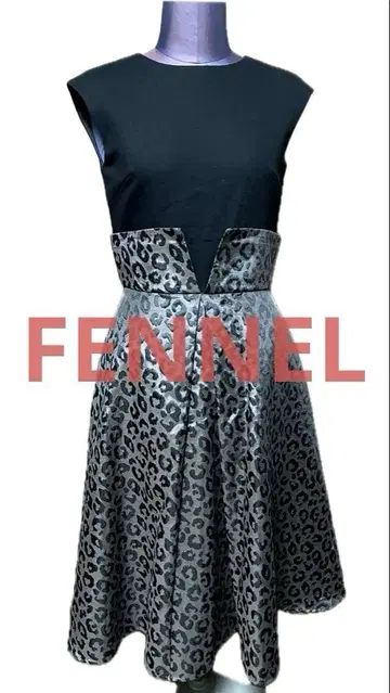 [ 새상품 ] FENNEL 도킹 원피스 페넬 레오파드 결혼식