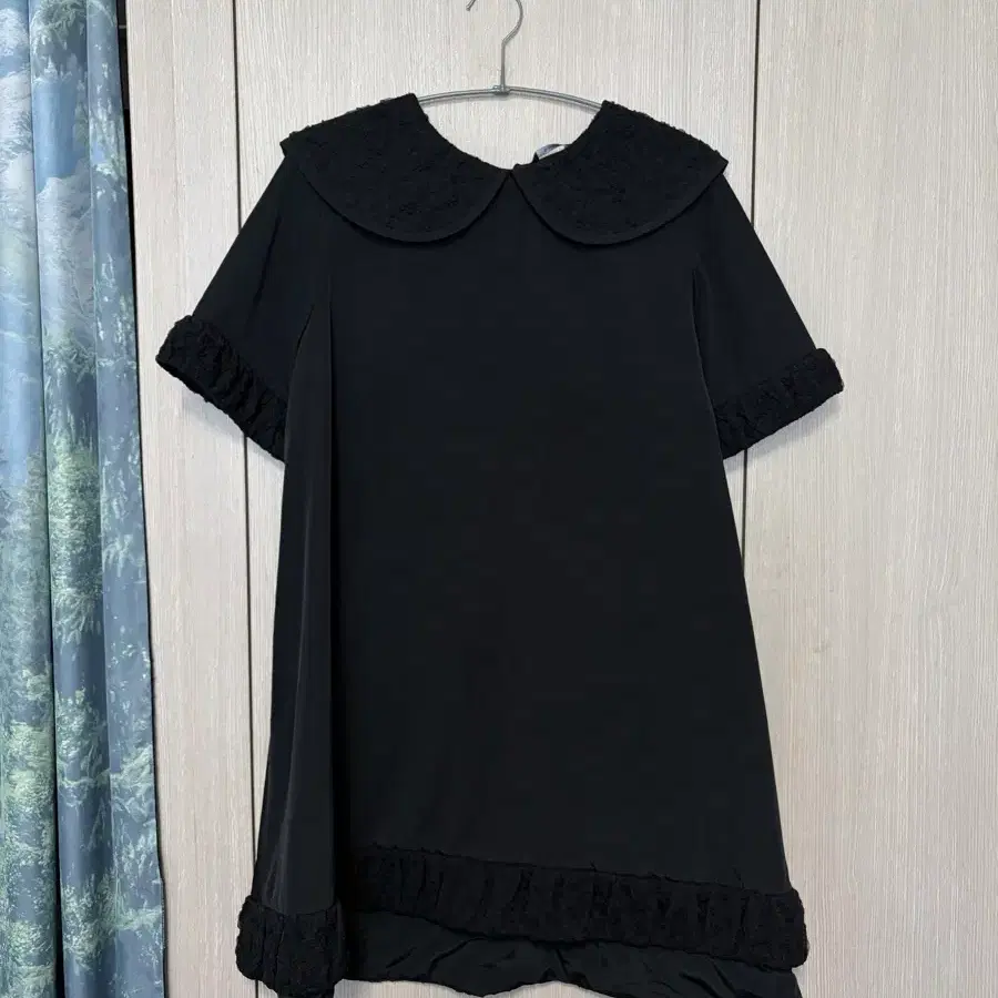 유노이아 레이스 카라 원피스