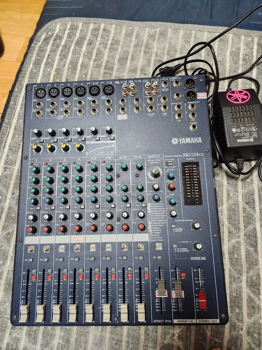 야마하 MG124CX 믹서기 팝니다
