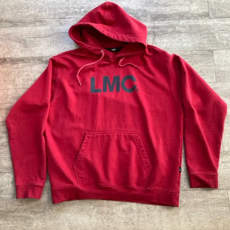 LMC 레드 후드티 L
