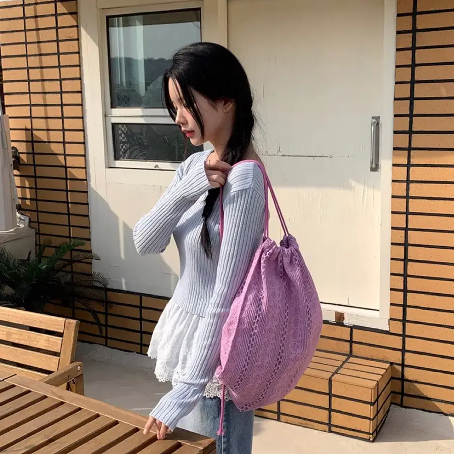 [새상품]핑크 펀칭 레이스 가방 백팩 휴가룩 휴양지