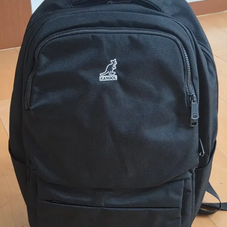 캉골 백팩 검정