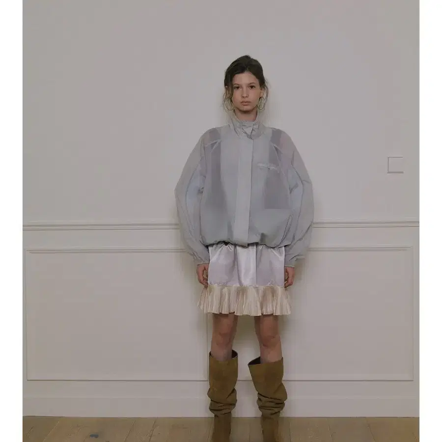 오버듀플레어 INCISION NYLON BLOUSON JUMPER_LIGHT GREY/BLUE