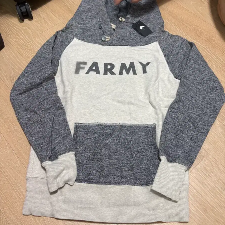캐피탈 farmy 후드티