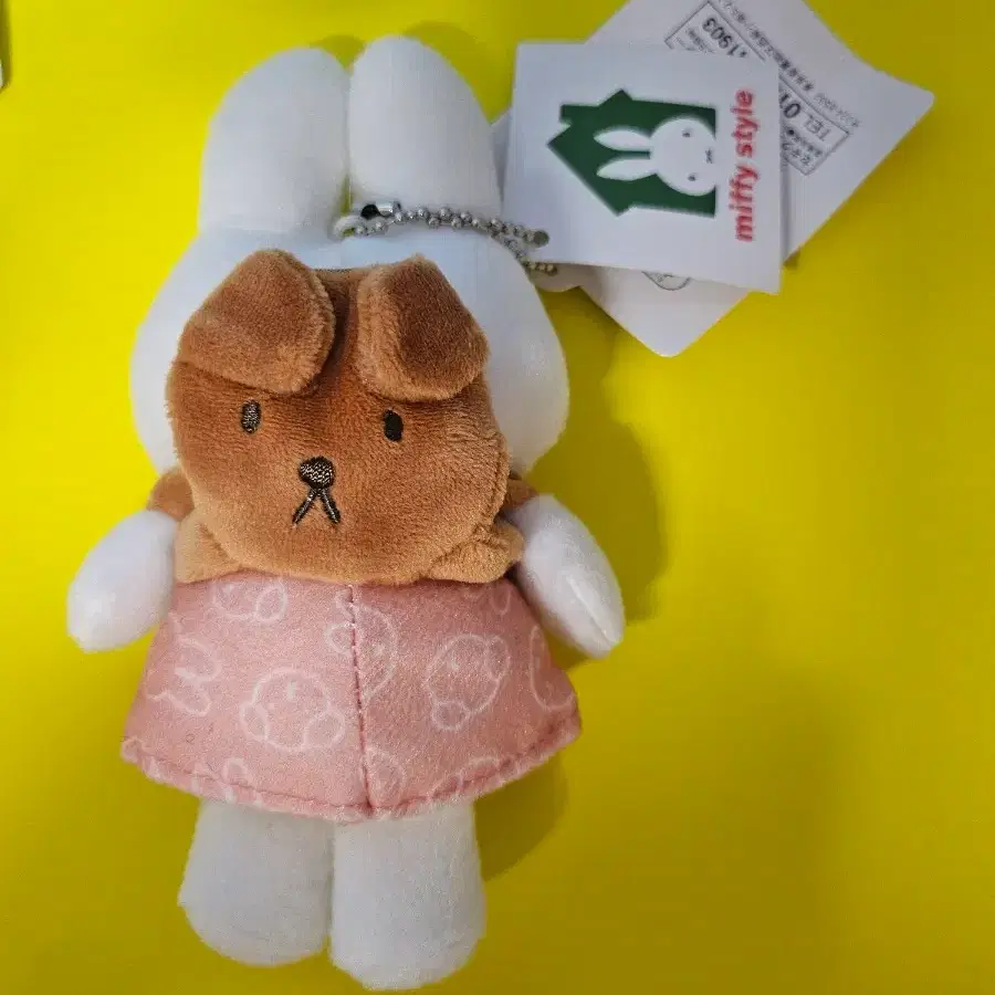 미피 Miffy 핑크 원피스 인형 키링 마스코트 일본 세키구치 가방고리 키링 인형 태그있음 새상품