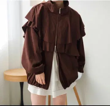 Kastane 더블 지퍼 프릴 블루종 브라운