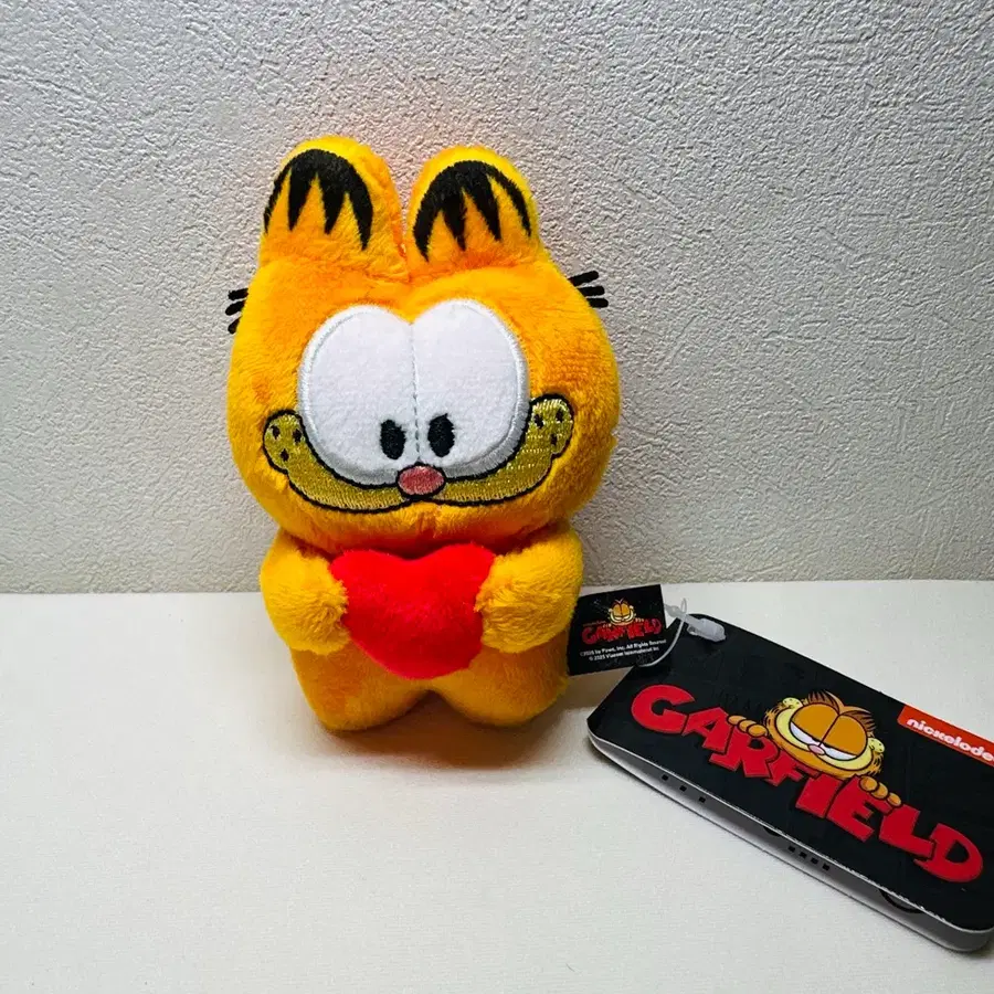 가필드 하트 인형 키링