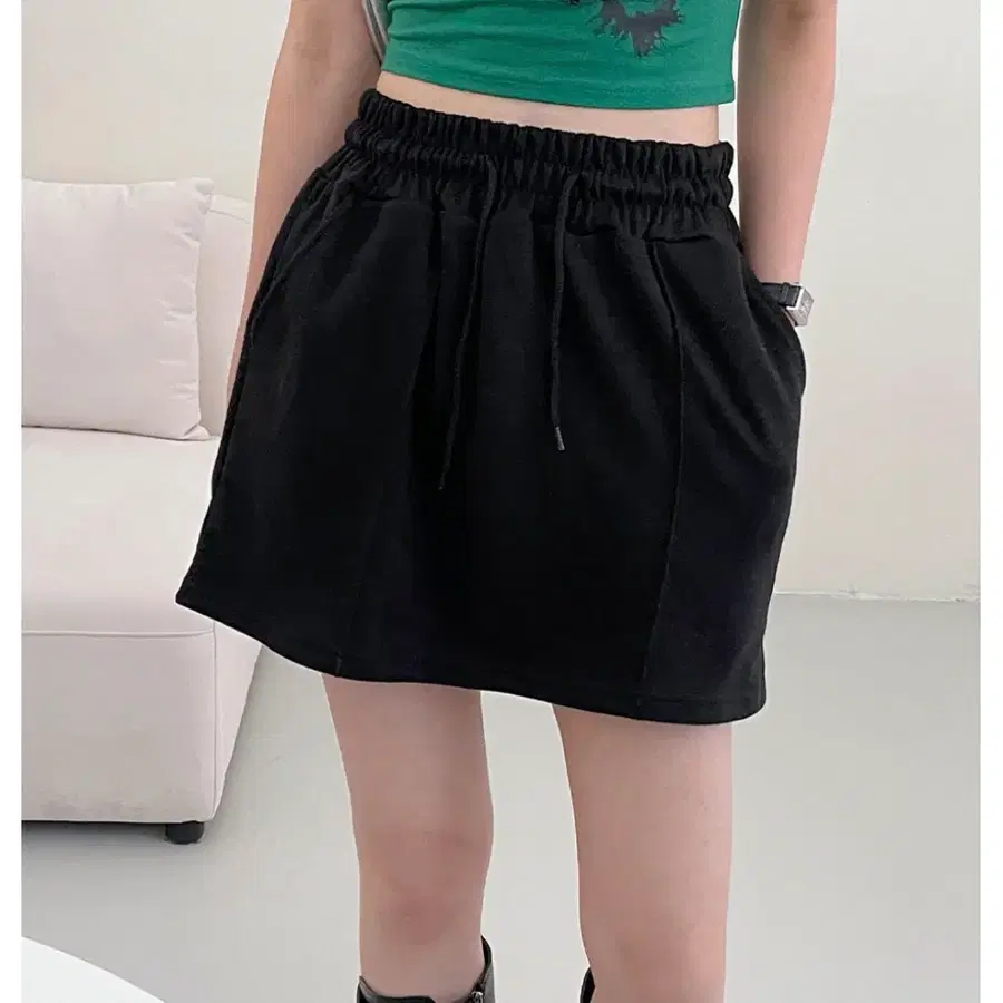 핀턱 트레이닝 스커트