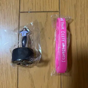 INI 사노 유다이 캡슐 토이 캡 아크릴 스탠드 러버 밴드