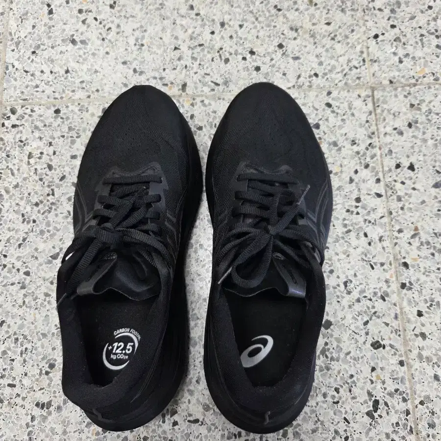 아식스 GT2000 4E 275사이즈(올검)