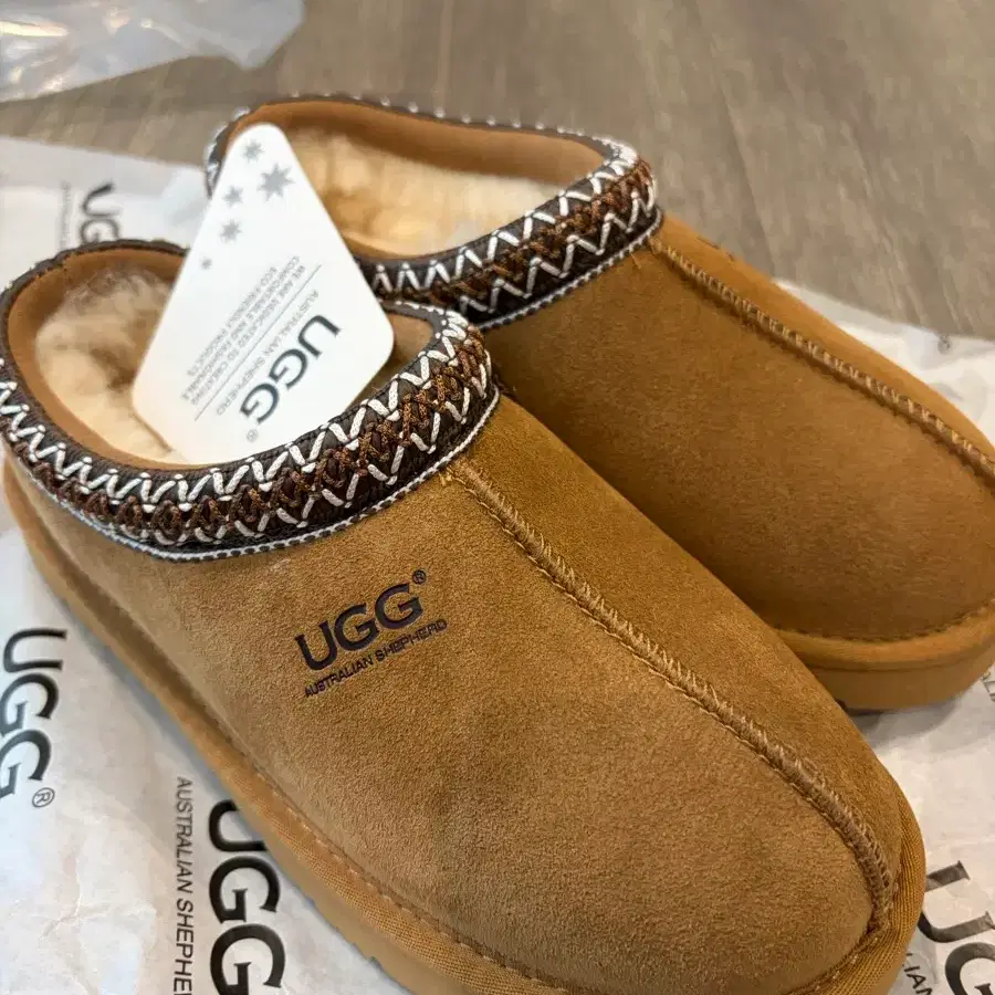 UGG 어그 타스만 체스넛 새상품