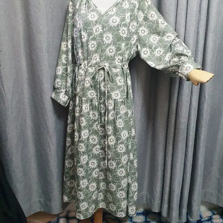 엘레강스 블랑 맥시 원피스