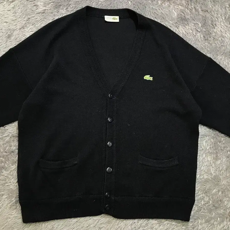 [L, , A급, 공용] 라코스테(LACOSTE) 빈티지 브이넥 니트 가디건1084