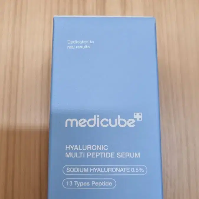 메디큐브 히알루로닉 멀티 펩타이드 세럼 30ml