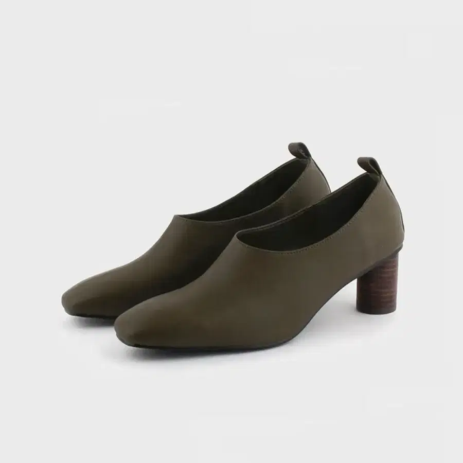 무드나잇 펌프스 카키색 6cm 245 (새상품)