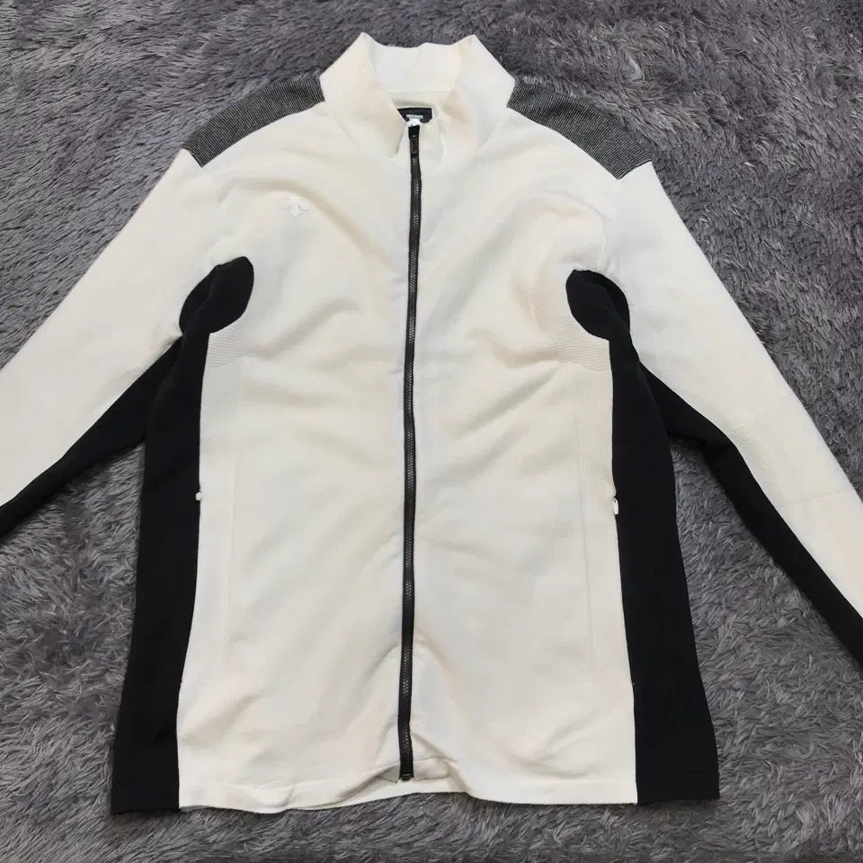 [2XL] 데상트(DESCENTE) 골프 방풍 집업 가디건/니트 자켓1085