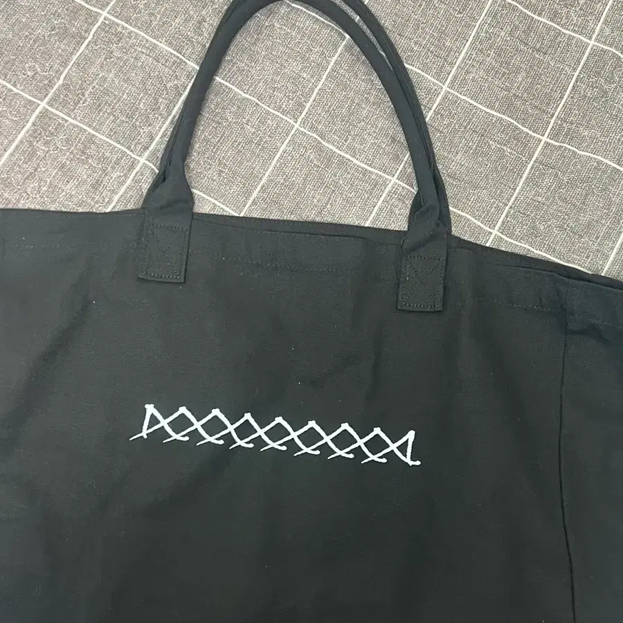 준느 토트백