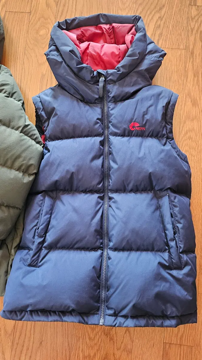 네파 키즈 네이비 숏패딩