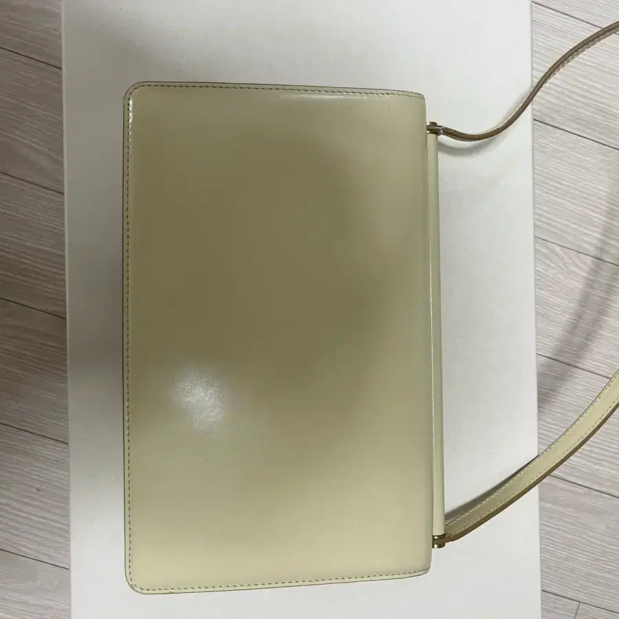 투티에 Sac Paumelle 아이보리